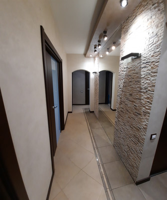 Продам трехкомнатную (3-комн.) квартиру, Терешковой ул, 17, Иркутск г