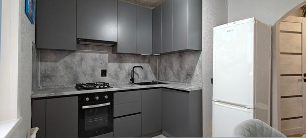 Продам однокомнатную (1-комн.) квартиру, Юбилейная ул, 10, Дядьково с