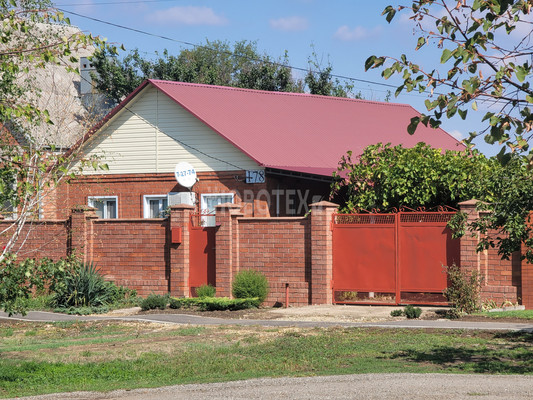 Продам дом, Красная ул, 178, Стародеревянковская ст-ца, 0 км от города