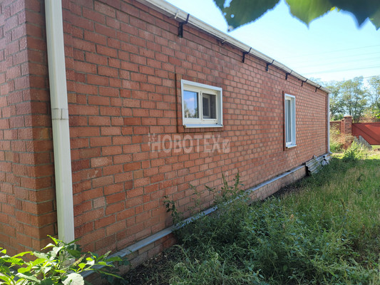 Продам дом, Красная ул, 178, Стародеревянковская ст-ца, 0 км от города