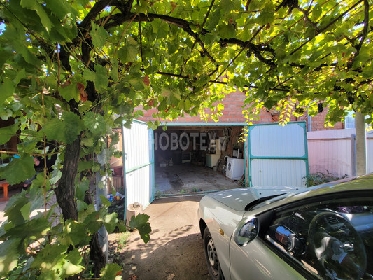 Продам дом, Красная ул, 178, Стародеревянковская ст-ца, 0 км от города