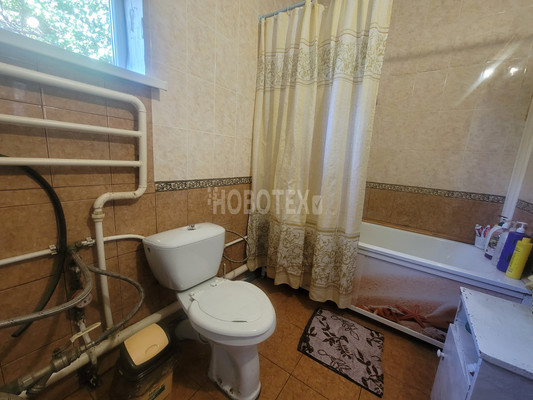 Продам дом, Красная ул, 178, Стародеревянковская ст-ца, 0 км от города