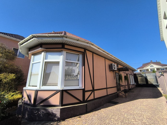 Продам коттедж, Надинского ул, 6, Симферополь г, 0 км от города