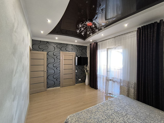 Продам коттедж, Надинского ул, 6, Симферополь г, 0 км от города