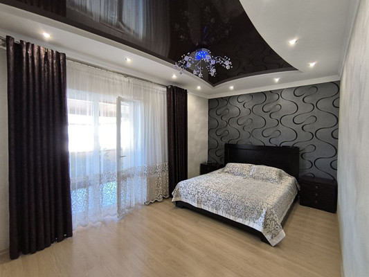 Продам коттедж, Надинского ул, 6, Симферополь г, 0 км от города