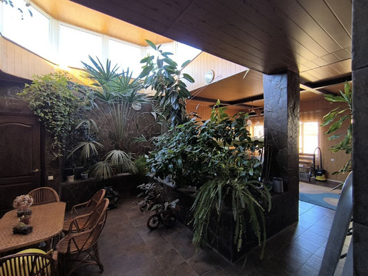 Продам коттедж, Надинского ул, 6, Симферополь г, 0 км от города