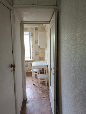 Продам двухкомнатную (2-комн.) квартиру, Кечкеметская ул, 97, Симферополь г