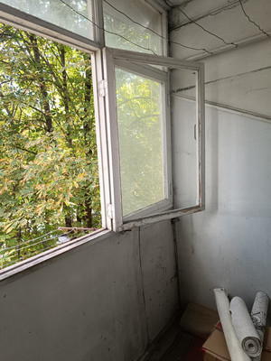 Продам двухкомнатную (2-комн.) квартиру, Кечкеметская ул, 97, Симферополь г