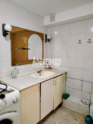 Продам трехкомнатную (3-комн.) квартиру, Садовая ул, 31, Советский гп