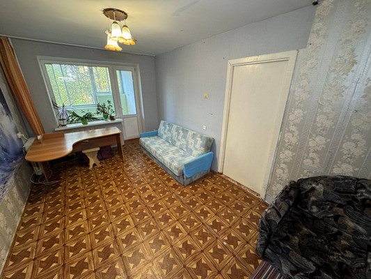 Продам двухкомнатную (2-комн.) квартиру, Победы пр-кт, 41к3, Комсомольск-на-Амуре г