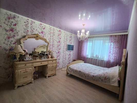 Продам трехкомнатную (3-комн.) квартиру, Речная ул, 6, Атепцево с