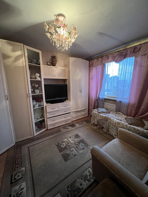 Продам двухкомнатную (2-комн.) квартиру, Искровский пр-кт, 3Дк2, Санкт-Петербург г