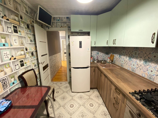 Продам трехкомнатную (3-комн.) квартиру, Шибанкова ул, 15а, Наро-Фоминск г