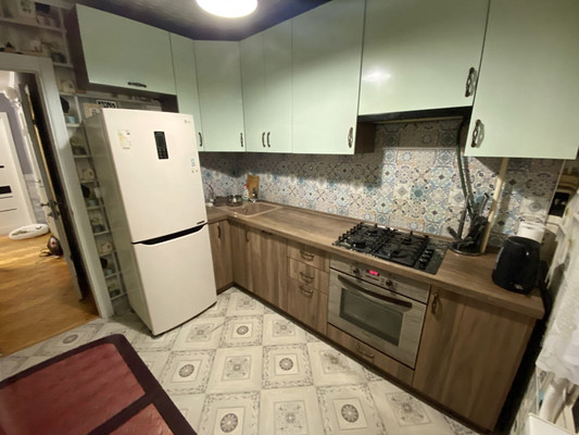 Продам трехкомнатную (3-комн.) квартиру, Шибанкова ул, 15а, Наро-Фоминск г