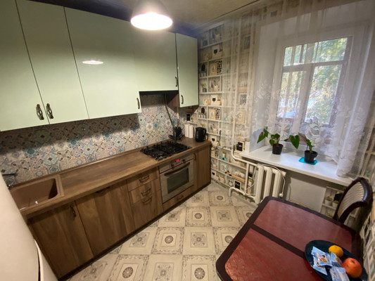 Продам трехкомнатную (3-комн.) квартиру, Шибанкова ул, 15а, Наро-Фоминск г