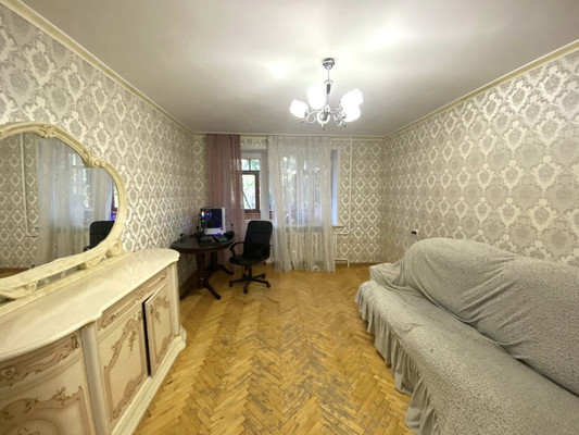 Продам трехкомнатную (3-комн.) квартиру, Шибанкова ул, 15а, Наро-Фоминск г