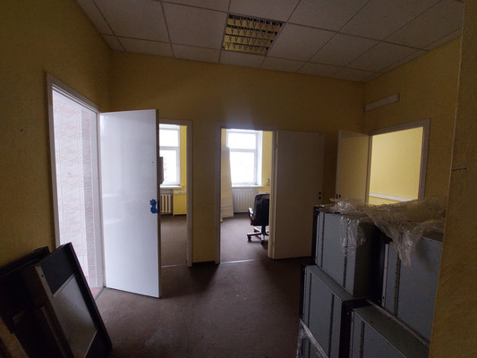 Продам коммерческое помещение 1 069 м2, Варшавское ш, 66к2, Москва г