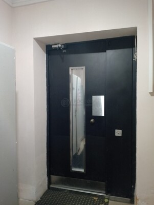 Продам комнату в 6-комн. квартире, Красная Пресня ул, 32-34, Москва г