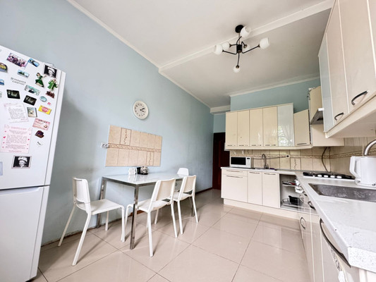 Продам многокомнатную квартиру, Краснопролетарская ул, 8, Москва г