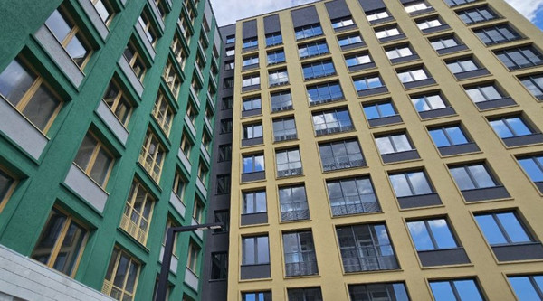 Продам двухкомнатную (2-комн.) квартиру (долевое), Металлистов ул, 18, Пермь г