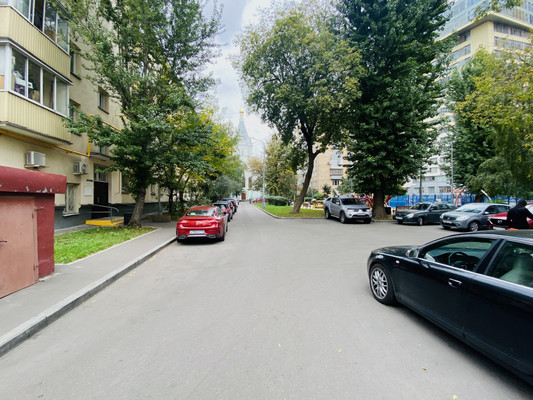 Продам двухкомнатную (2-комн.) квартиру, Шаболовка ул, 25к2, Москва г