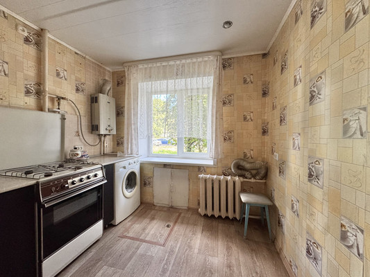 Продам двухкомнатную (2-комн.) квартиру, Литейная ул, 62, Брянск г