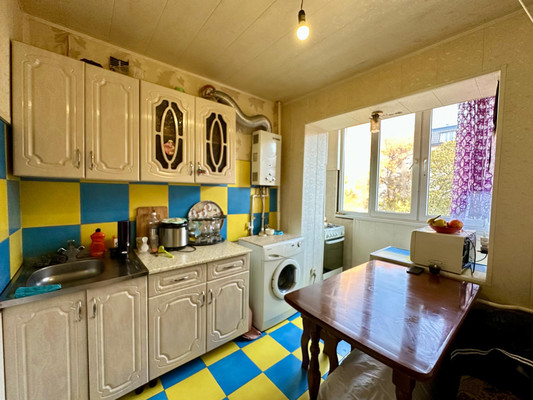 Продам однокомнатную (1-комн.) квартиру, Кулиева пр-кт, 11, Нальчик г