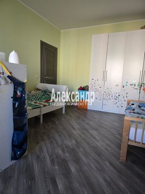 Продам трехкомнатную (3-комн.) квартиру, Сапёрная ул, 55к2с3, Пушкин г