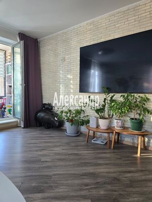 Продам трехкомнатную (3-комн.) квартиру, Сапёрная ул, 55к2с3, Пушкин г