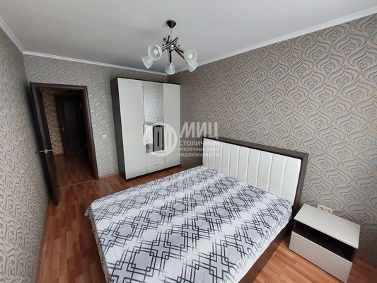 Продам двухкомнатную (2-комн.) квартиру, Дмитриева ул, 4, Балашиха г