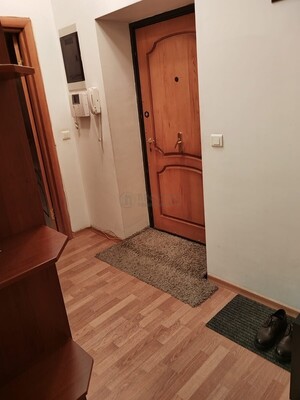 Продам двухкомнатную (2-комн.) квартиру, Молодёжная ул, 3, Москва г