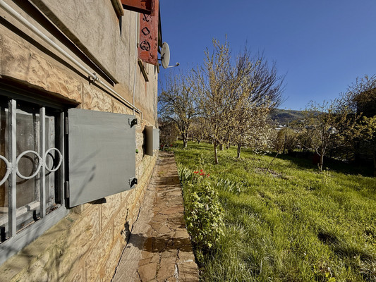 Продам дом, Мира ул, 130, Перевальное с, 0 км от города