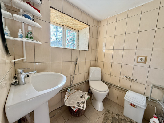 Продам дом, Мира ул, 130, Перевальное с, 0 км от города