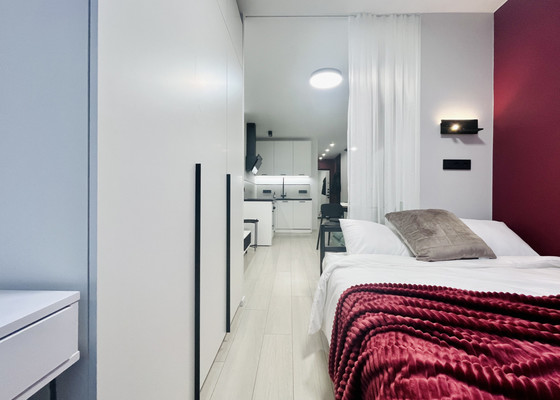 Продам однокомнатную (1-комн.) квартиру, Архитектора Белова ул, 6к3, Парголово п