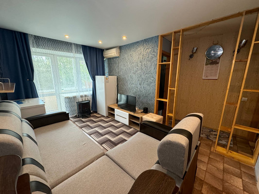 Продам однокомнатную (1-комн.) квартиру, Вокзальная ул, 44, Комсомольск-на-Амуре г