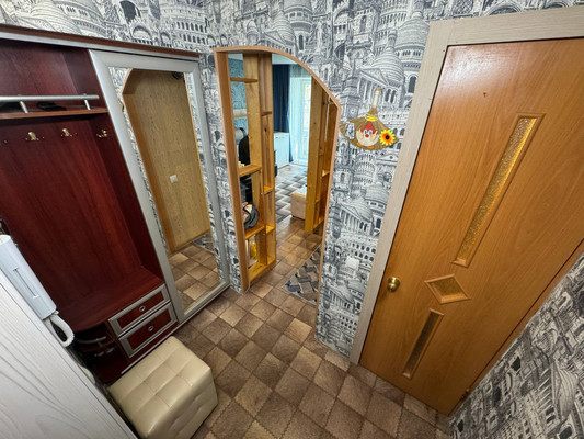 Продам однокомнатную (1-комн.) квартиру, Вокзальная ул, 44, Комсомольск-на-Амуре г