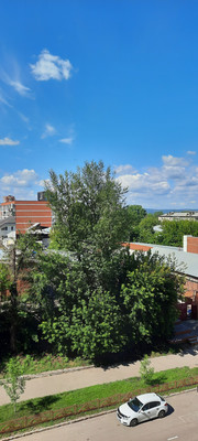 Продам трехкомнатную (3-комн.) квартиру, Терешковой ул, 17, Иркутск г