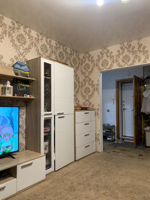 Продам трехкомнатную (3-комн.) квартиру, Калинина ул, 34а, Ханты-Мансийск г