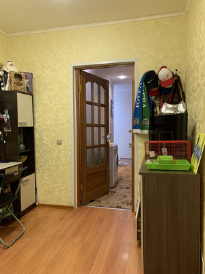 Продам трехкомнатную (3-комн.) квартиру, Калинина ул, 34а, Ханты-Мансийск г