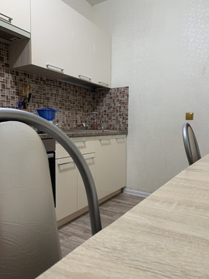 Продам трехкомнатную (3-комн.) квартиру, Калинина ул, 34а, Ханты-Мансийск г