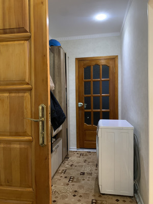 Продам трехкомнатную (3-комн.) квартиру, Калинина ул, 34а, Ханты-Мансийск г
