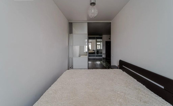 Продам трехкомнатную (3-комн.) квартиру, Арбат ул, 51, Москва г