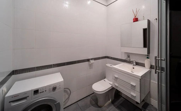Продам трехкомнатную (3-комн.) квартиру, Арбат ул, 51, Москва г