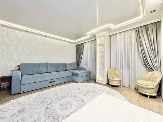 Продам двухкомнатную (2-комн.) квартиру, Атажукина ул, 10, Нальчик г