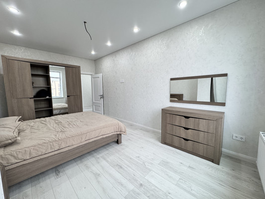 Сдам двухкомнатную (2-комн.) квартиру, Шарданова ул, 52, Нальчик г