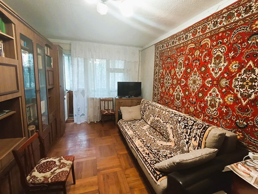 Продам двухкомнатную (2-комн.) квартиру, Молодежная ул, 23Б, Краснодар г