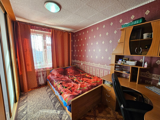 Продам двухкомнатную (2-комн.) квартиру, Ленина ул, 28, Костомукша г