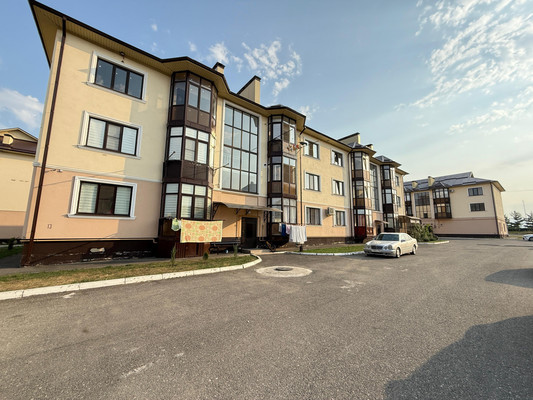 Продам двухкомнатную (2-комн.) квартиру, им. Сижажева М.В. ул, 13, Чегем г