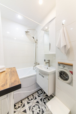 Продам трехкомнатную (3-комн.) квартиру, Демьяна Бедного ул, 26к4, Санкт-Петербург г