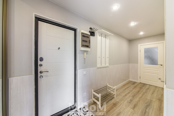 Продам трехкомнатную (3-комн.) квартиру, Демьяна Бедного ул, 26к4, Санкт-Петербург г